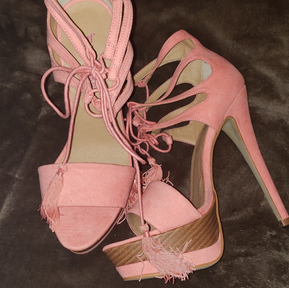 Strappy Tassel Tie Heels